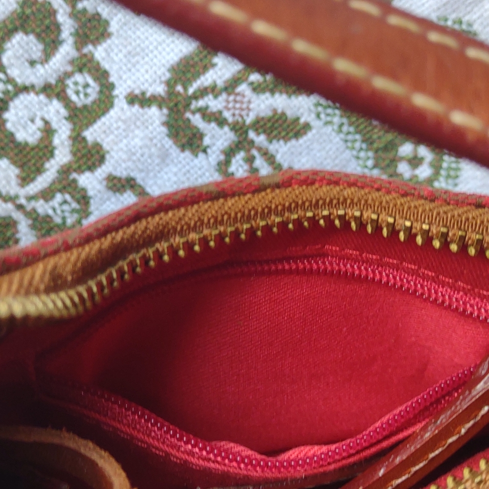 Dooney & Bourke Bitsy Bag - Picture 9 of 16
